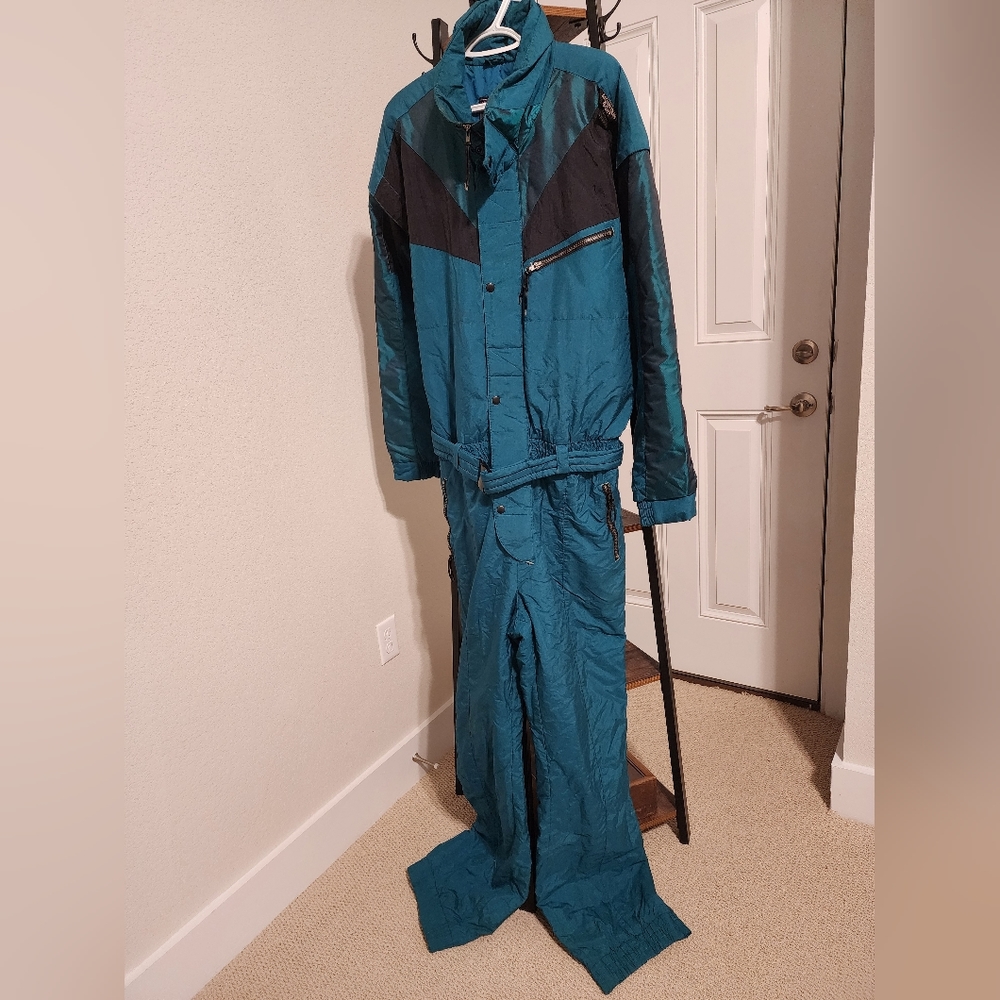 1 PC snow suit